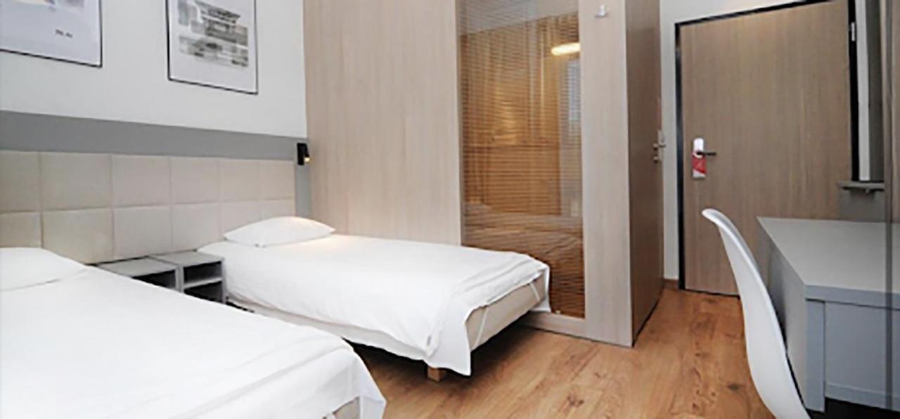 404 Rooms Wolska Apartament Varsovia Exterior foto
