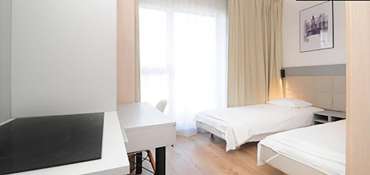 404 Rooms Wolska Apartament Varsovia Exterior foto